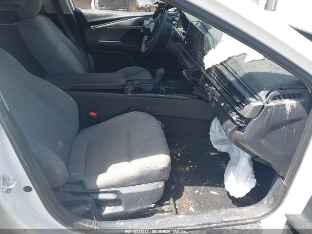Toyota CAMRY LE 2025 4T1DBADK5SU027571 Image 5