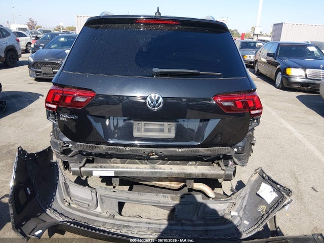 3VV3B7AX6KM087772 Volkswagen Tiguan 2.0t Se/2.0t Sel/2.0t Sel R-line/2.0t Sel R-line Black