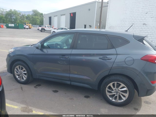 Hyundai TUCSON SE 2018 KM8J23A41JU655226 Image 16