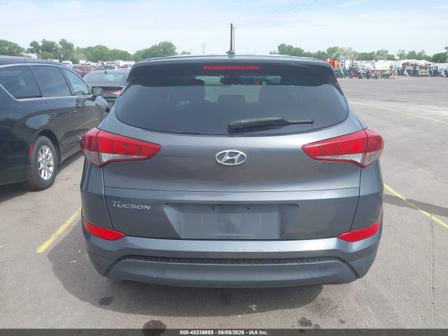Hyundai TUCSON SE 2018 KM8J23A41JU655226 Image 18
