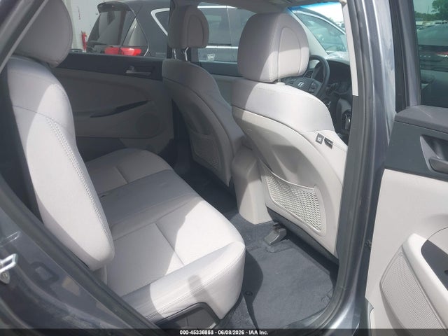 Hyundai TUCSON SE 2018 KM8J23A41JU655226 Image 8