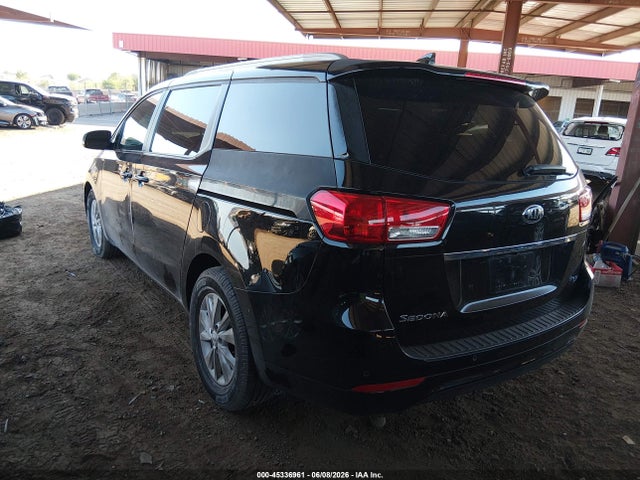 KIA SEDONA LX 2017 KNDMB5C18H6283186 Image 3