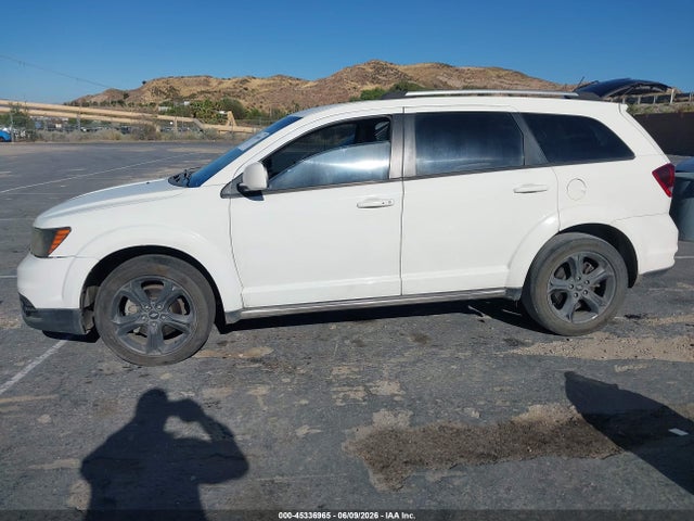 Dodge Journey Crossroad Awd 2018 3C4PDDGG7JT388071 Image 14