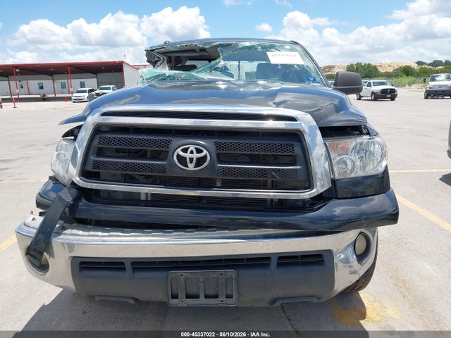 Aukcja sprzedaży 2010 Toyota Tundra Grade 5.7l V8, vin: 5TFUW5F12AX145806, numer aukcji: 45337022