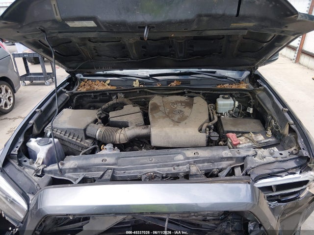 2021 Toyota Tacoma Double Cab/sr/sr5/trd Sport/trd Off Road/trd Pro მანქანა იყიდება აუქციონზე, vin: 3TMCZ5AN3MM438184, აუქციონის ნომერი: 45337028