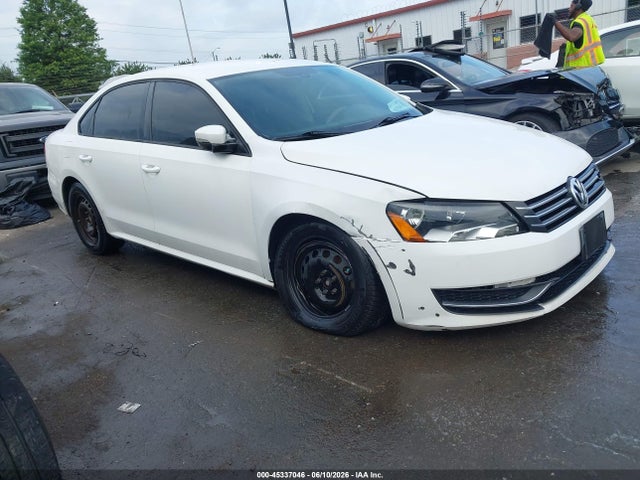 Продаж на аукціоні авто 2013 Volkswagen Passat 2.5l S, vin: 1VWAP7A34DC121519, номер лоту: 45337046