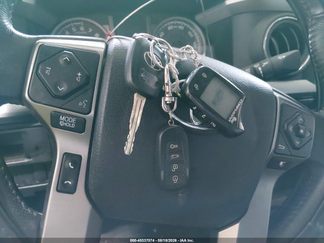 45337074 :رقم المزاد ، 3TMCZ5AN6HM094243 vin ، 2017 Toyota Tacoma Sr5 V6 مزاد بيع