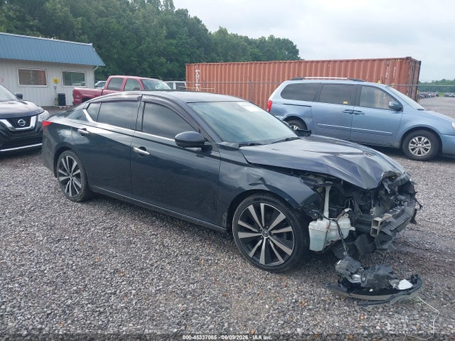 Продажа на аукционе авто 2019 Nissan Altima 2.5 Platinum, vin: 1N4BL4FV4KC107036, номер лота: 45337085