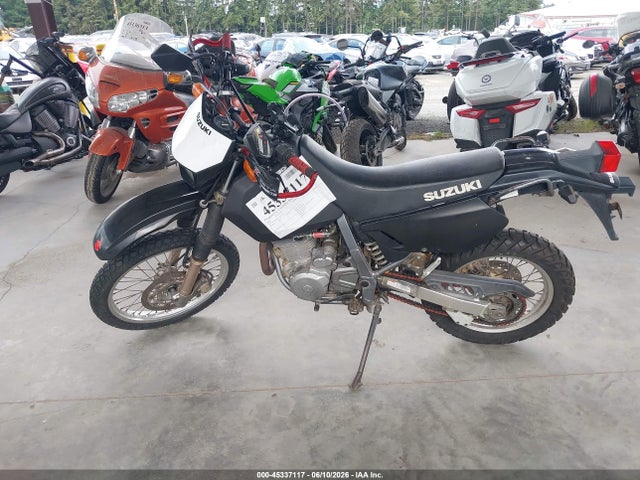 45337117 :رقم المزاد ، JS1SP46AX72103107 vin ، 2007 Suzuki Dr650 Se مزاد بيع