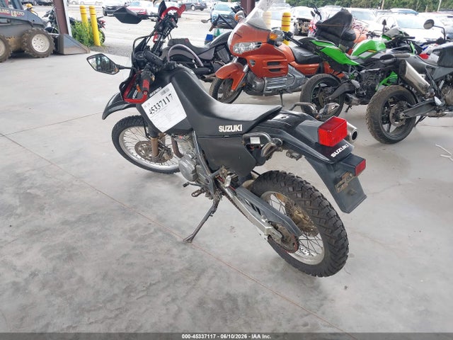 45337117 :رقم المزاد ، JS1SP46AX72103107 vin ، 2007 Suzuki Dr650 Se مزاد بيع
