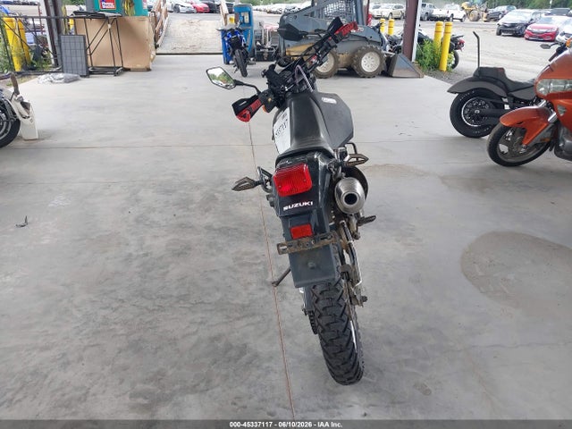 45337117 :رقم المزاد ، JS1SP46AX72103107 vin ، 2007 Suzuki Dr650 Se مزاد بيع