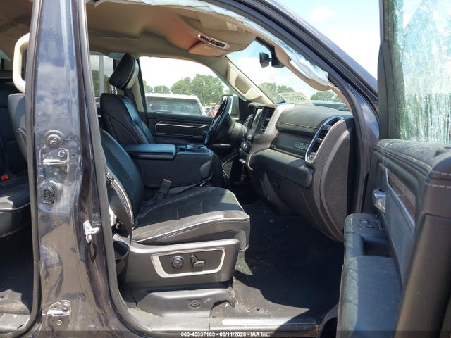 Продаж на аукціоні авто 2019 Ram 1500 Laramie  4x4 6'4 Box, vin: 1C6SRFDTXKN806575, номер лоту: 45337163