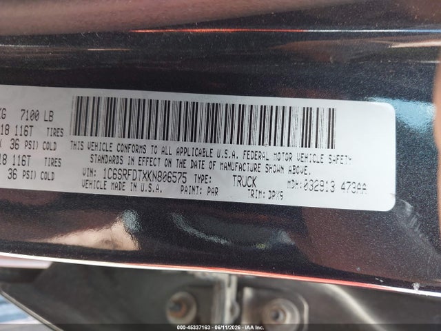 Продаж на аукціоні авто 2019 Ram 1500 Laramie  4x4 6'4 Box, vin: 1C6SRFDTXKN806575, номер лоту: 45337163