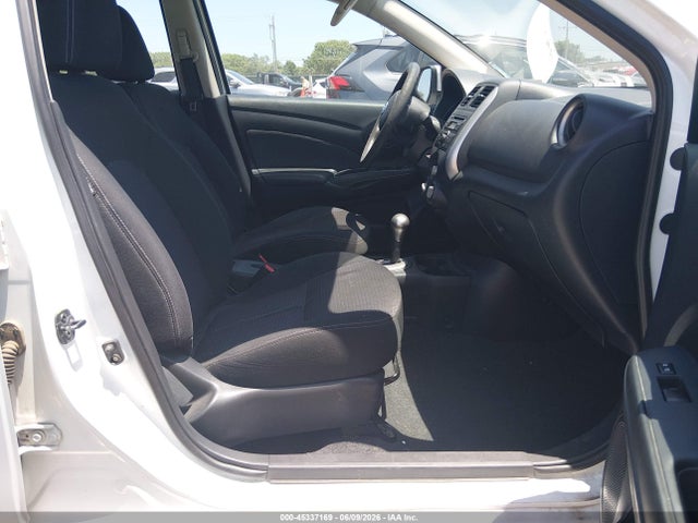 3N1CN7AP5EK446313 Nissan Versa 1.6 Sv