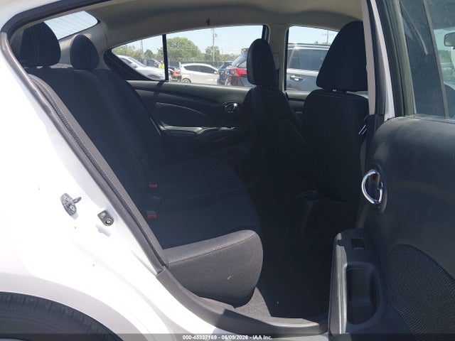 3N1CN7AP5EK446313 Nissan Versa 1.6 Sv