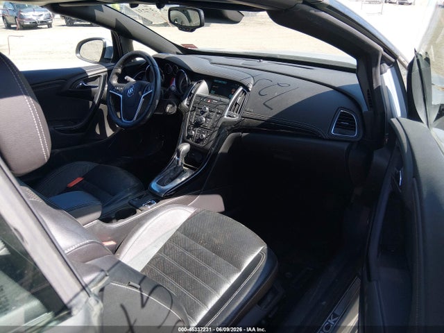 Продажа на аукционе авто 2017 Buick Cascada Premium, vin: W04WH3N56HG012479, номер лота: 45337231
