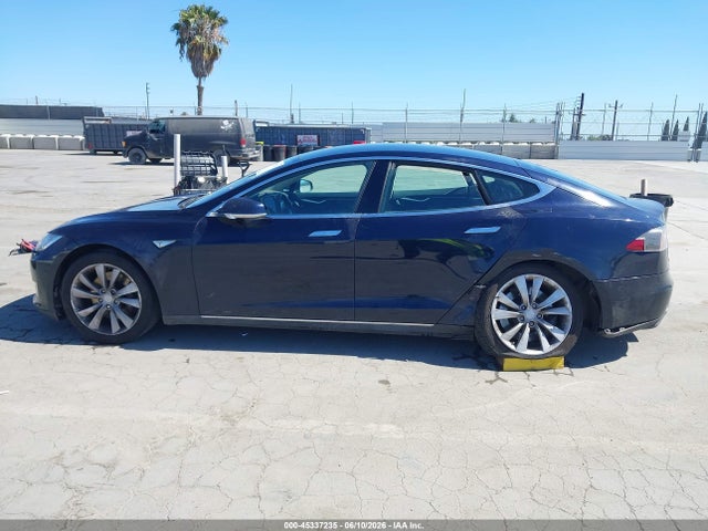 45337235 :رقم المزاد ، 5YJSA1CN2DFP26372 vin ، 2013 Tesla Model S مزاد بيع