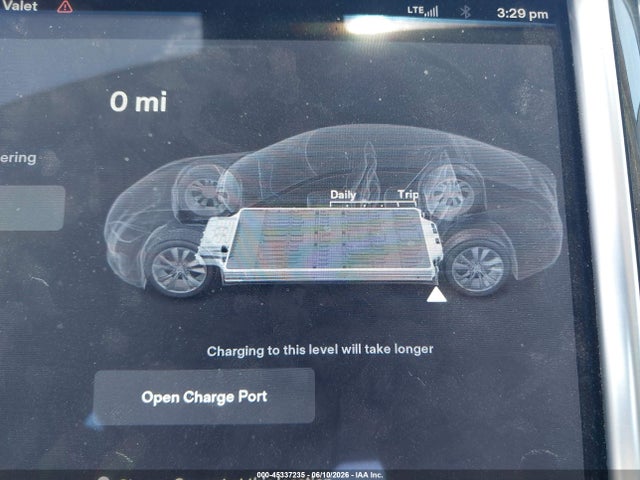 45337235 :رقم المزاد ، 5YJSA1CN2DFP26372 vin ، 2013 Tesla Model S مزاد بيع