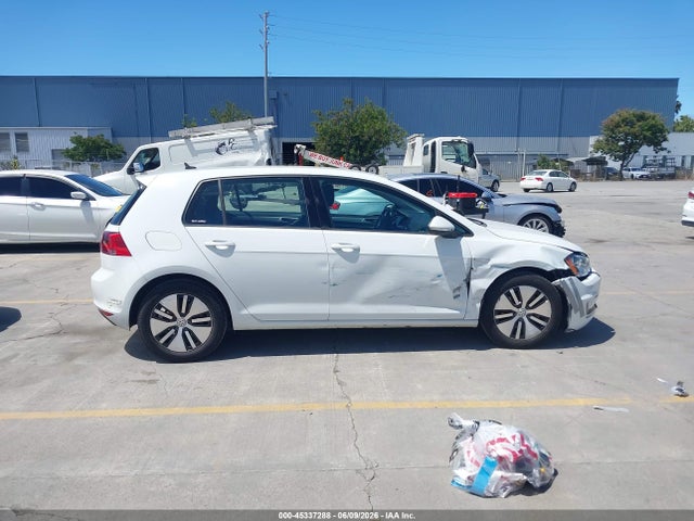 Volkswagen E-golf Se 2016 WVWKP7AU2GW904924 Image 13