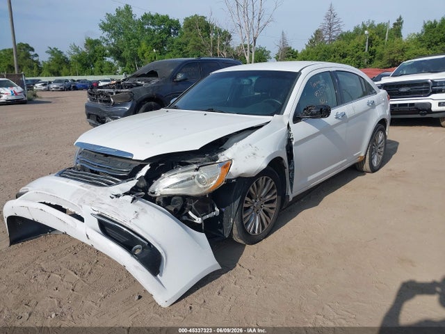 2012 Chrysler 200 Limited მანქანა იყიდება აუქციონზე, vin: 1C3CCBCG0CN326465, აუქციონის ნომერი: 45337323