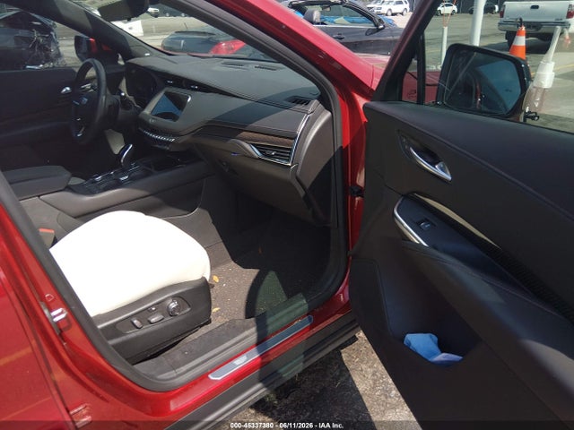 Продаж на аукціоні авто 2022 Cadillac Xt4 Awd Sport, vin: 1GYFZFR48NF127697, номер лоту: 45337380