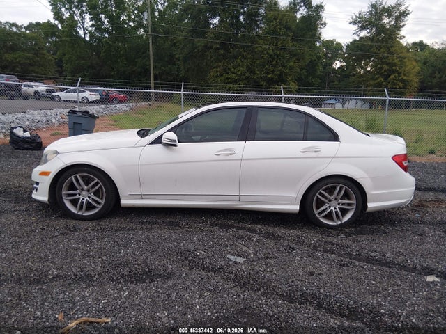 Aukcja sprzedaży 2014 Mercedes-benz C 250 Sport, vin: WDDGF4HB3ER308766, numer aukcji: 45337442
