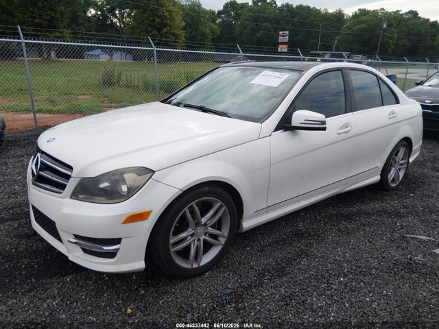 Продаж на аукціоні авто 2014 Mercedes-benz C 250 Sport, vin: WDDGF4HB3ER308766, номер лоту: 45337442