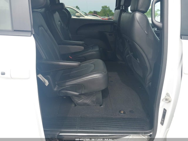 Chrysler Pacifica Touring L 2018 2C4RC1BG0JR235942 Image 8