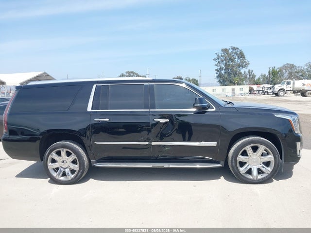 2020 Cadillac Escalade Esv 2wd Luxury მანქანა იყიდება აუქციონზე, vin: 1GYS3HKJ2LR150366, აუქციონის ნომერი: 45337531