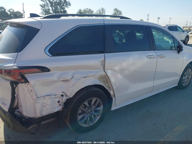 5TDJRKEC1SS280780 Toyota SIENNA XLE