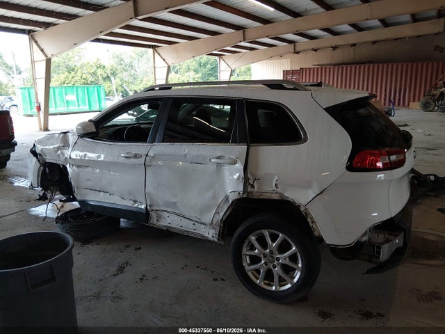 45337550 :رقم المزاد ، 1C4PJLCS9EW117011 vin ، 2014 Jeep Cherokee Latitude مزاد بيع