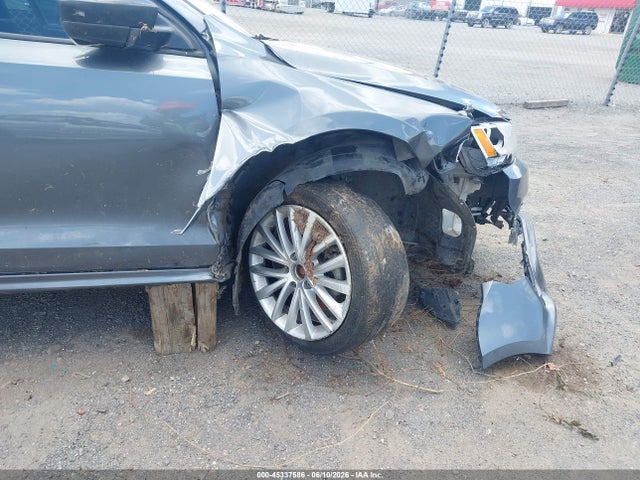Aukcja sprzedaży 2015 Volkswagen Jetta 1.8t Sport, vin: 3VWD17AJ8FM415679, numer aukcji: 45337586