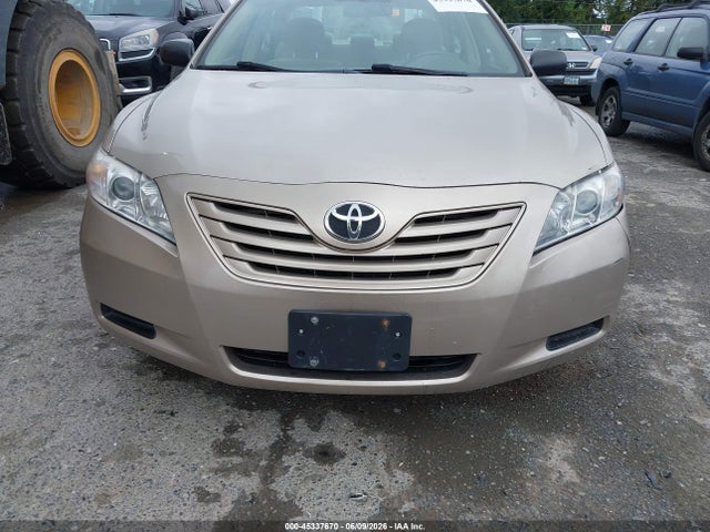 45337670 :رقم المزاد ، 4T1BE46K17U588760 vin ، 2007 Toyota Camry Le مزاد بيع