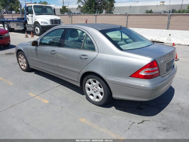 2005 Mercedes-benz C 240 Luxury მანქანა იყიდება აუქციონზე, vin: WDBRF61J35A655043, აუქციონის ნომერი: 45337693