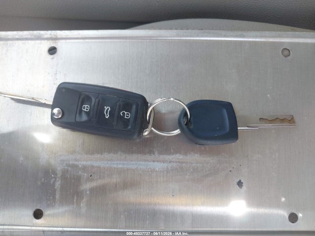 45337727 :رقم المزاد ، 1VWBH7A30DC021242 vin ، 2013 Volkswagen Passat 2.5l Se مزاد بيع