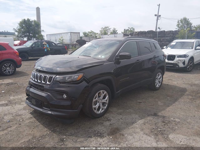 Jeep Compass Latitude 4x4 2024 3C4NJDBN6RT126902 Image 2