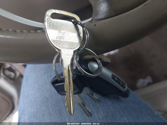 Продажа на аукционе авто 2004 Gmc Yukon Denali, vin: 1GKEK63U04J240767, номер лота: 45337807