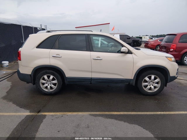 Продажа на аукционе авто 2011 Kia Sorento Lx, vin: 5XYKT4A16BG086751, номер лота: 45337813