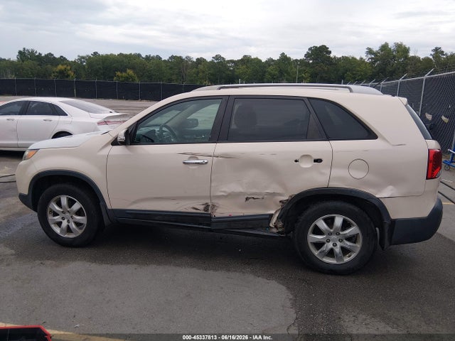 Продажа на аукционе авто 2011 Kia Sorento Lx, vin: 5XYKT4A16BG086751, номер лота: 45337813