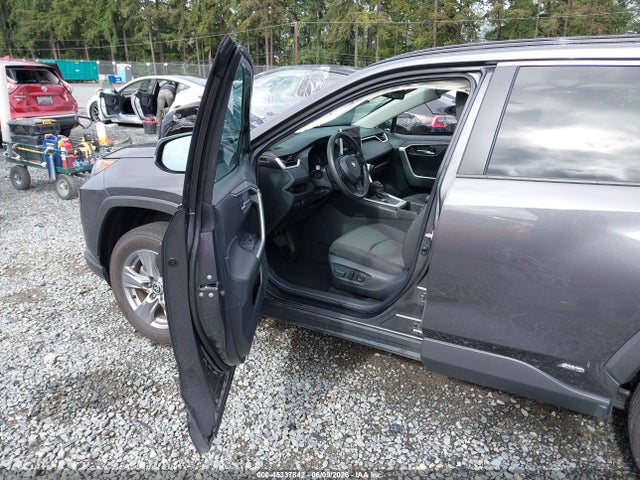4T3RWRFV9RU113077 Toyota Rav4 Hybrid Xle