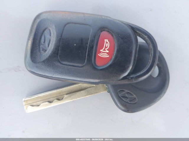 2012 Hyundai Veloster Base W/gray მანქანა იყიდება აუქციონზე, vin: KMHTC6AD5CU028443, აუქციონის ნომერი: 45337845