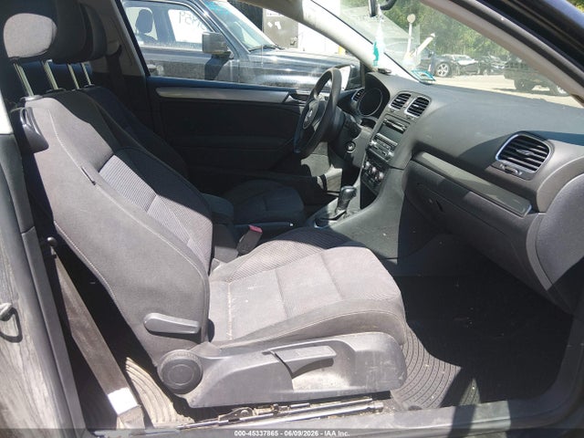 2013 Volkswagen Golf 2.5l 2-door მანქანა იყიდება აუქციონზე, vin: WVWBA7AJ9DW023687, აუქციონის ნომერი: 45337865