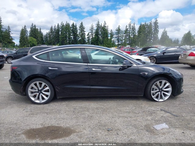Tesla Model 3 Long Range/performance 2019 5YJ3E1EB5KF194396 Image 13
