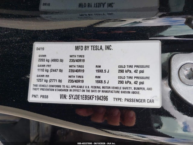 Tesla Model 3 Long Range/performance 2019 5YJ3E1EB5KF194396 Image 9