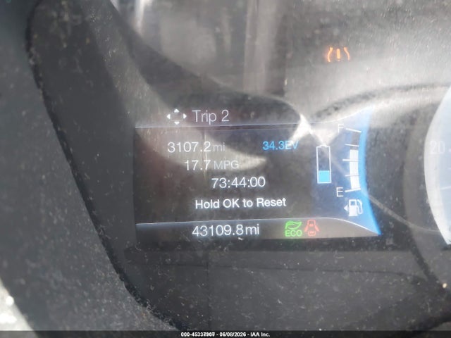 3FA6P0UU8JR122096 Ford Fusion Hybrid S