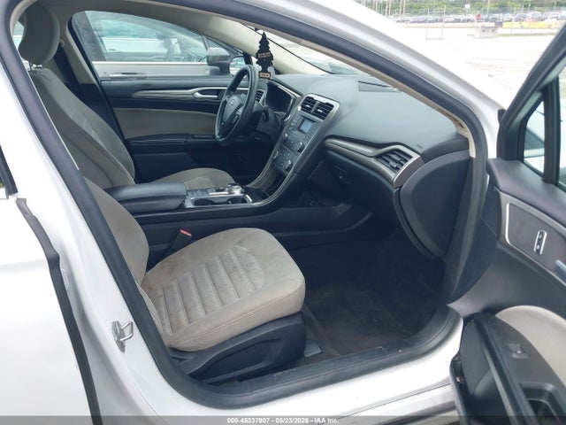 3FA6P0UU8JR122096 Ford Fusion Hybrid S