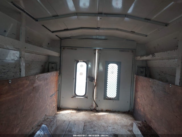 Aukcja sprzedaży 2004 Chevrolet Express Cutaway Base W/c7l/c7n, vin: 1GBJG31UX41238333, numer aukcji: 45337917