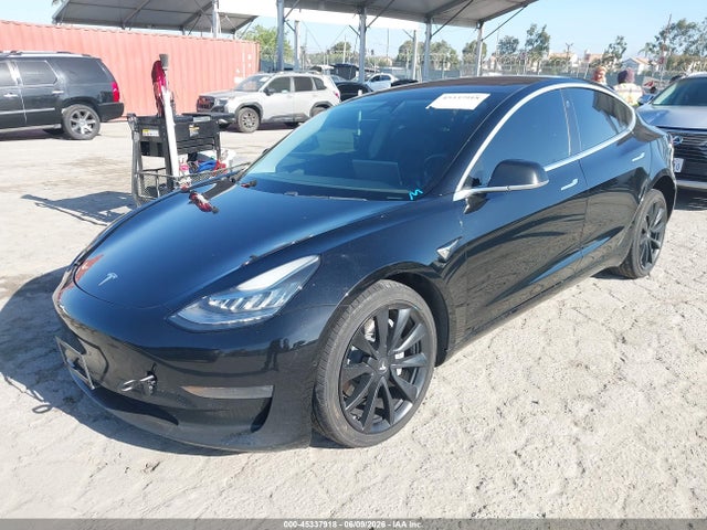 Tesla Model 3 Long Range/performance 2018 5YJ3E1EB7JF182734 Image 2