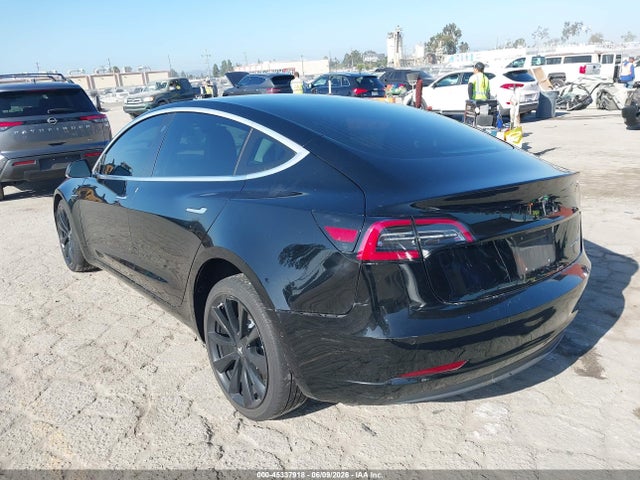Tesla Model 3 Long Range/performance 2018 5YJ3E1EB7JF182734 Image 3