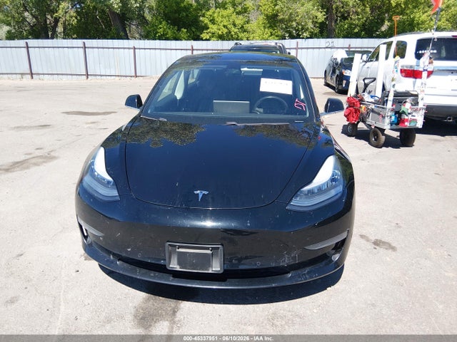 5YJ3E1EB2KF388660 Tesla Model 3 Long Range/performance